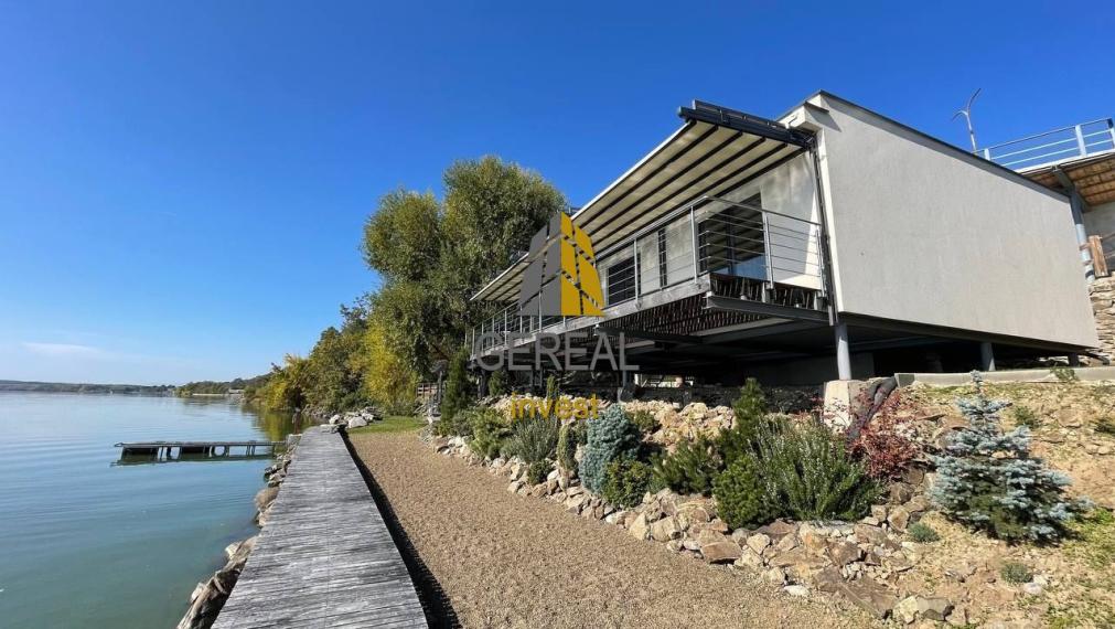 ZEMPLÍNSKA ŠÍRAVA - bungalov pri vodnej ploche na predaj PREDANÉ