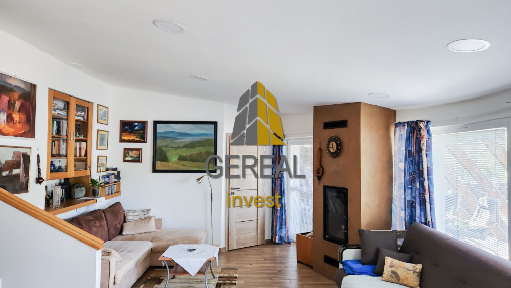 VINNÉ JAZERO - krásna chata pri vode PREDANÉ