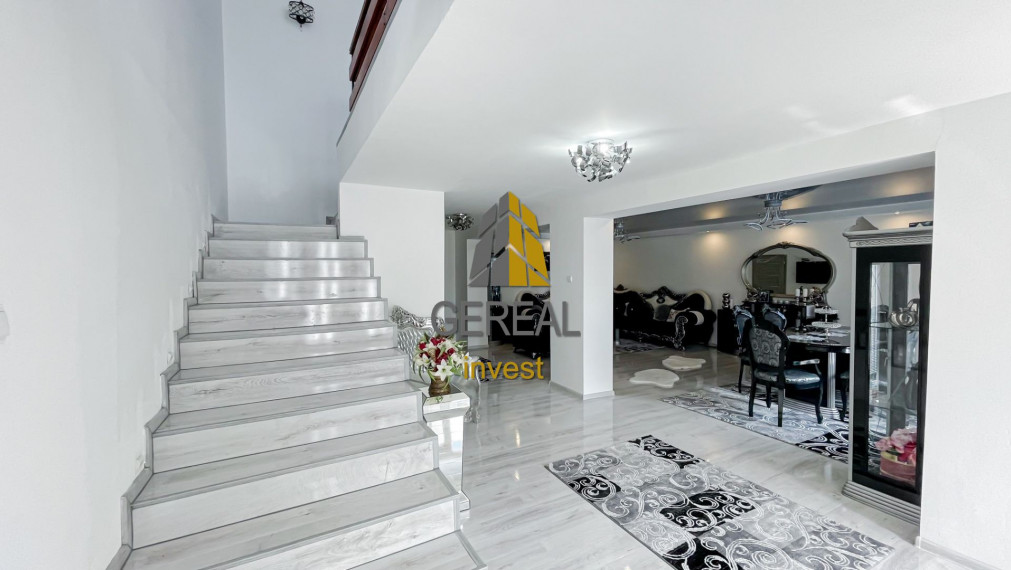 Rodinný dom na predaj | SEČOVCE | luxusná komplená rekonštrukcia | Realitná kancelária Bývajte s Nami