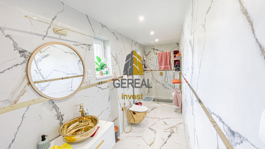 Rodinný dom na predaj | SEČOVCE | luxusná komplená rekonštrukcia | Realitná kancelária Bývajte s Nami