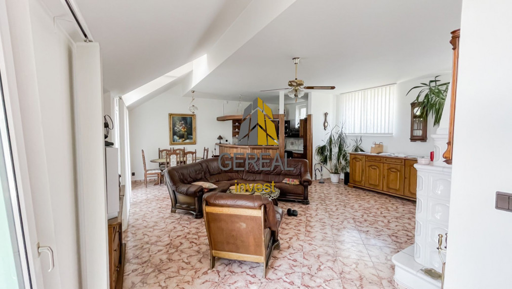 MICHALOVCE - na predaj obchodná nehnuteľnosť v centre