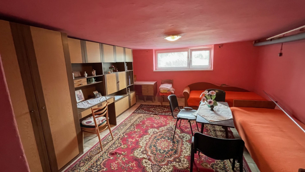 PREDANÝ | Na predaj rodinný dom | Nacina Ves | tichá ulica | Realitná kancelária Bývajte s Nami