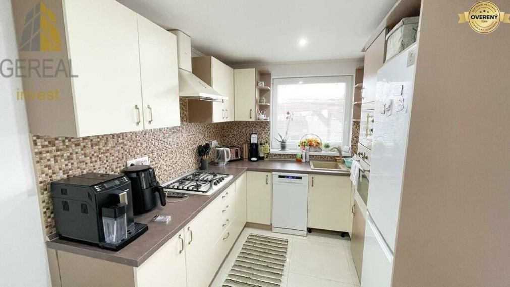 ZNÍŽENÁ CENA! | Na predaj rodinný dom | TREBIŠOV | moderná rekonštrukcia | Realitná kancelária Bývajte s nami!