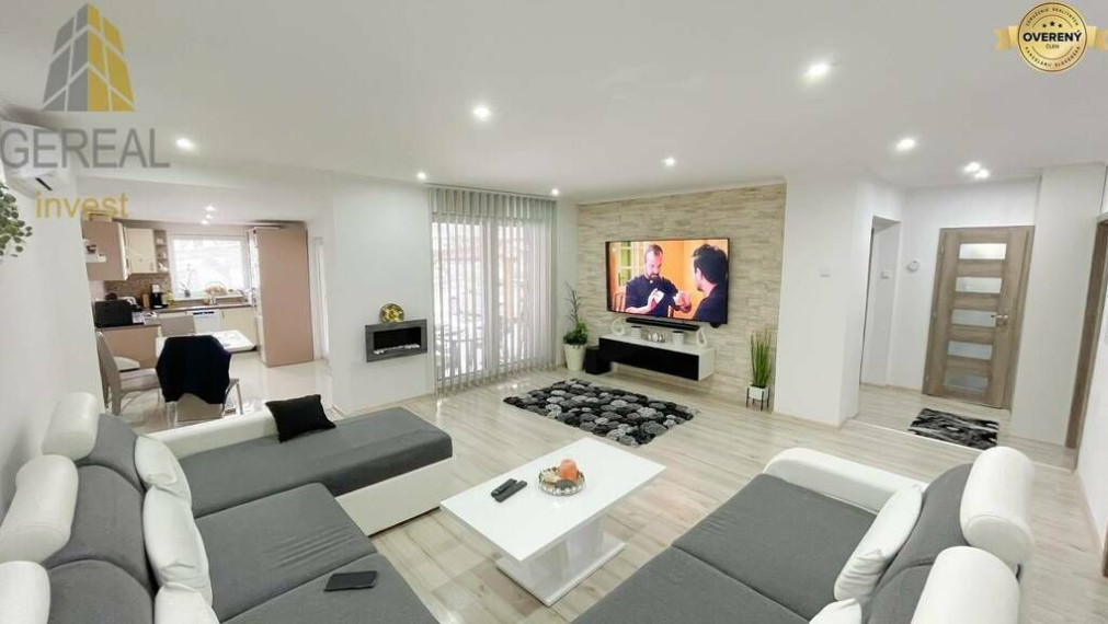 ZNÍŽENÁ CENA! | Na predaj rodinný dom | TREBIŠOV | moderná rekonštrukcia | Realitná kancelária Bývajte s nami!