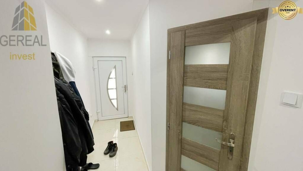 ZNÍŽENÁ CENA! | Na predaj rodinný dom | TREBIŠOV | moderná rekonštrukcia | Realitná kancelária Bývajte s nami!