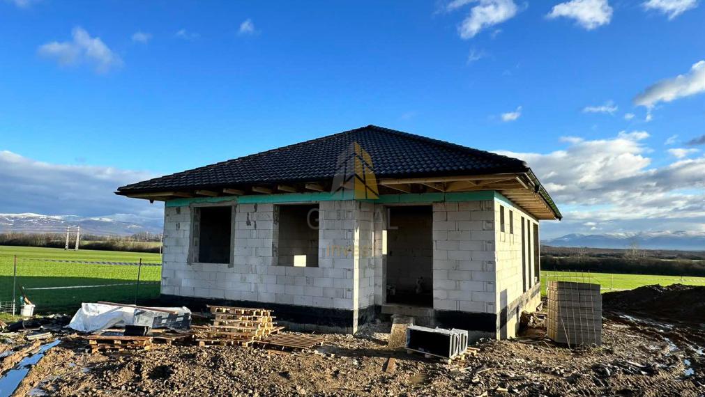 Predaj novostavba Bungalovu iba 8km od Michaloviec | Realitná kancelária Bývajte s NAMI !