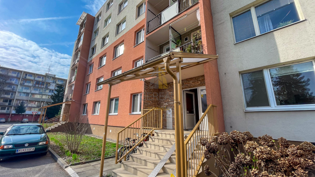 Na predaj 3-izbový byt v Michalovciach | sídlisko Juh | Realitná kancelária Bývajte s Nami