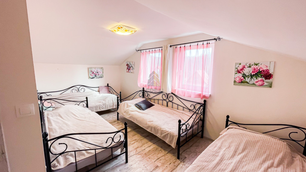 ZNÍŽENÁ CENA! | Na predaj Chata pri Vinnom jazere | Bonus Jacuzzi vírivka! | Realitná kancelária Bývajte s Nami