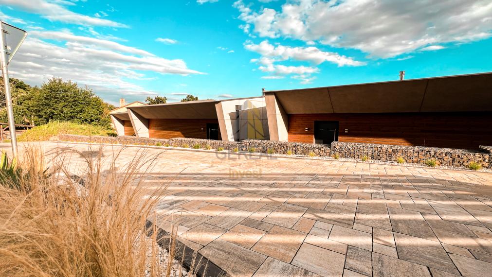 Luxusný Bungalov na brehu ZEMPLÍNSKEJ ŠÍRAVY | OCENENÝ TITULOM STAVBA ROKA! | Realitná kancelária Bývajte s Nami