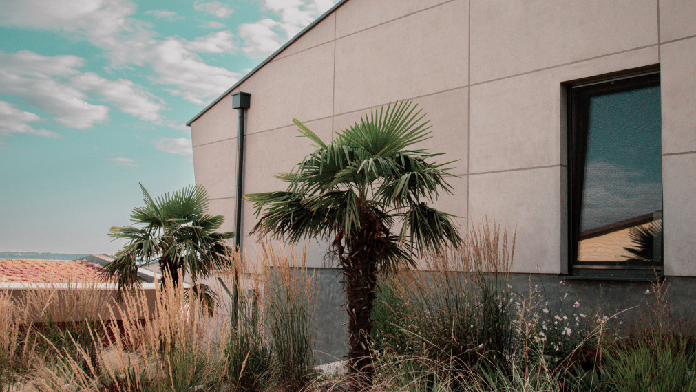 PREDANÝ luxusný dom so súkromnou plážou | ZEMPLÍNSKA ŠÍRAVA | Realitná kancelária Bývajte s NAMI