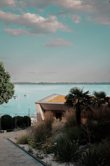 PREDANÝ luxusný dom so súkromnou plážou | ZEMPLÍNSKA ŠÍRAVA | Realitná kancelária Bývajte s NAMI