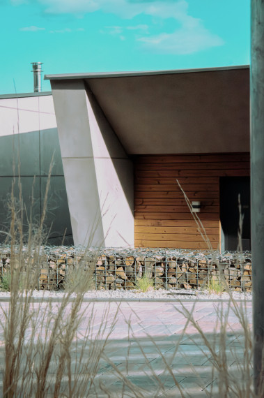 PREDANÝ luxusný dom so súkromnou plážou | ZEMPLÍNSKA ŠÍRAVA | Realitná kancelária Bývajte s NAMI