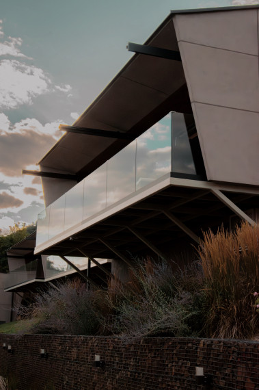 PREDANÝ luxusný dom so súkromnou plážou | ZEMPLÍNSKA ŠÍRAVA | Realitná kancelária Bývajte s NAMI