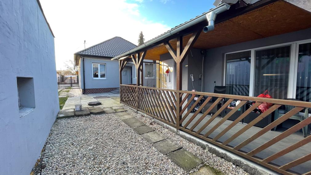 TREBIŠOV | 2 RODINNÉ DOMY na predaj! | Realitná kancelária Bývajte s Nami