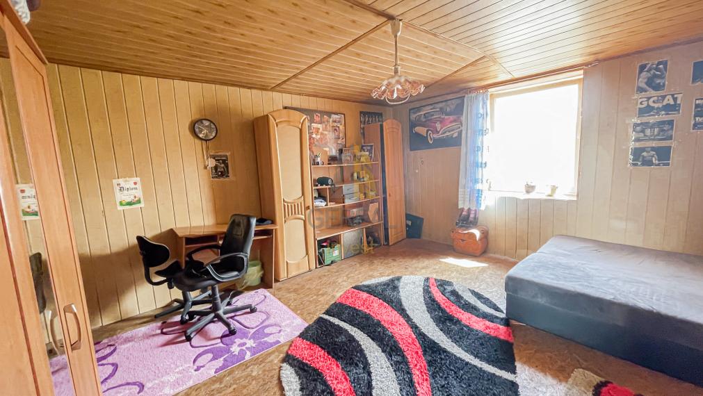 ZNÍŽENÁ CENA | Rodinný dom po čiastočnej rekonštrukcii na predaj | obec SIRNÍK | Realitná kancelária Bývajte s Nami!