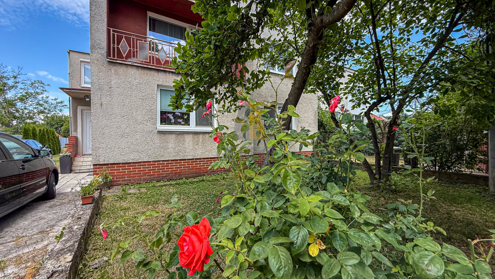 Priestranný dvojpodlažný rodinný dom v Michalovciach | Realitná kancelária Bývajte s NAMI!