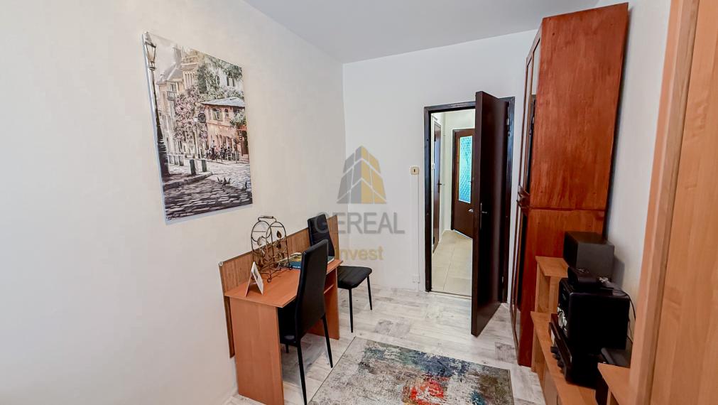 PREDANÝ | Investičná príležitosť v centre Michaloviec | 3-izbový byt na Štefánikovej ulici | Realitná kancelária Bývajte s NAMI!