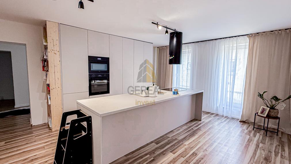 REZERVOVANÉ | Rodinný dom so štýlovou rekonštrukciou na predaj | STRETAVKA | Realitná kancelária Bývajte s Nami!