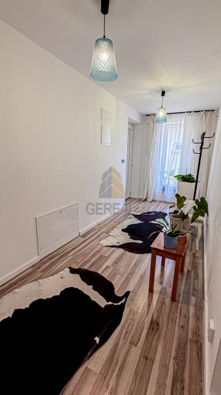 REZERVOVANÉ | Rodinný dom so štýlovou rekonštrukciou na predaj | STRETAVKA | Realitná kancelária Bývajte s Nami!