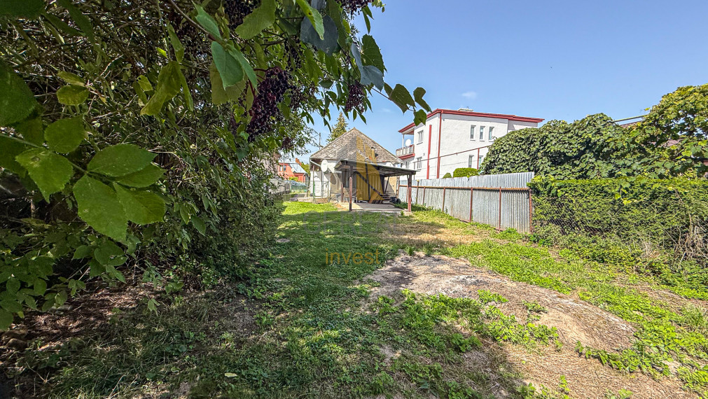 Znížená CENA | Rodinný dom s veľkým pozemkom v obci Horovce | Realitná kancelária Bývajte s Nami