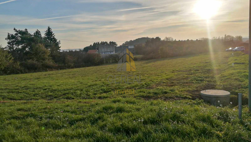 Exkluzívne | Rekreačné pozemky na predaj | Zemplínska Šírava, časť Hôrky, stredisko Lúč | Realitná kancelária Bývajte s NAMI!