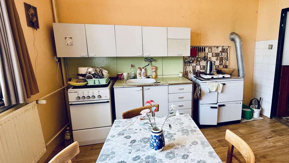 Rodinný dom s terasou na predaj | Strážske | Realitná kancelária Bývajte s NAMI!