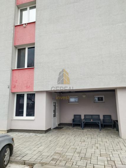 Prenájom kancelárskych a obchodných priestorov v Michalovciach | Realitná kancleária Bývajte s Nami