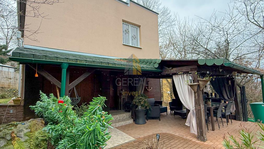 EXKLUZÍVNE | Kompletne zrekonštruovaná chata na Medvedej hore | Zemplínska šírava | Realitná kancelária Bývajte s Nami