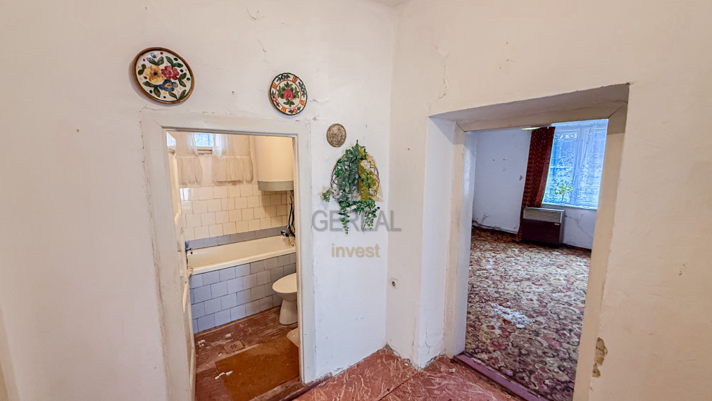 EXKLUZÍVNE | Rodinný dom s veľkým potenciálom v centre mesta Sobrance | RK Bývajte s Nami