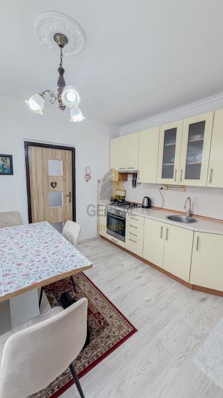 Predaj | Priestranný 3-izbový byt s balkónom | Humenné, Pod Sokolejom | Bývajte s NAMI