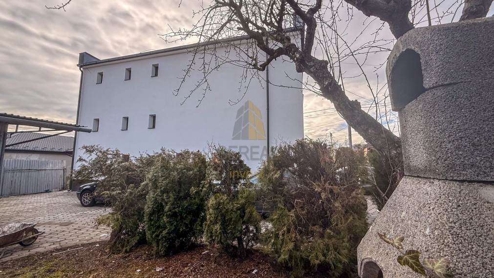 Rodinný dom na predaj | SEČOVCE | luxusná komplená rekonštrukcia | Realitná kancelária Bývajte s Nami