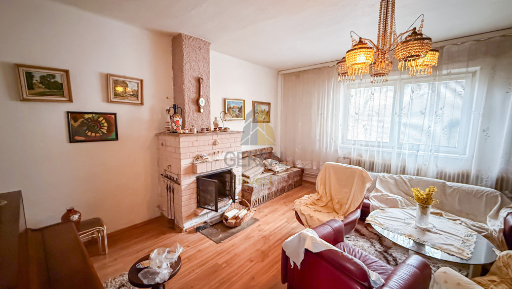 EXKLUZÍVNE | Rodinný dom s veľkorysým pozemkom v blízkosti centra Humenného | Bývajte s Nami