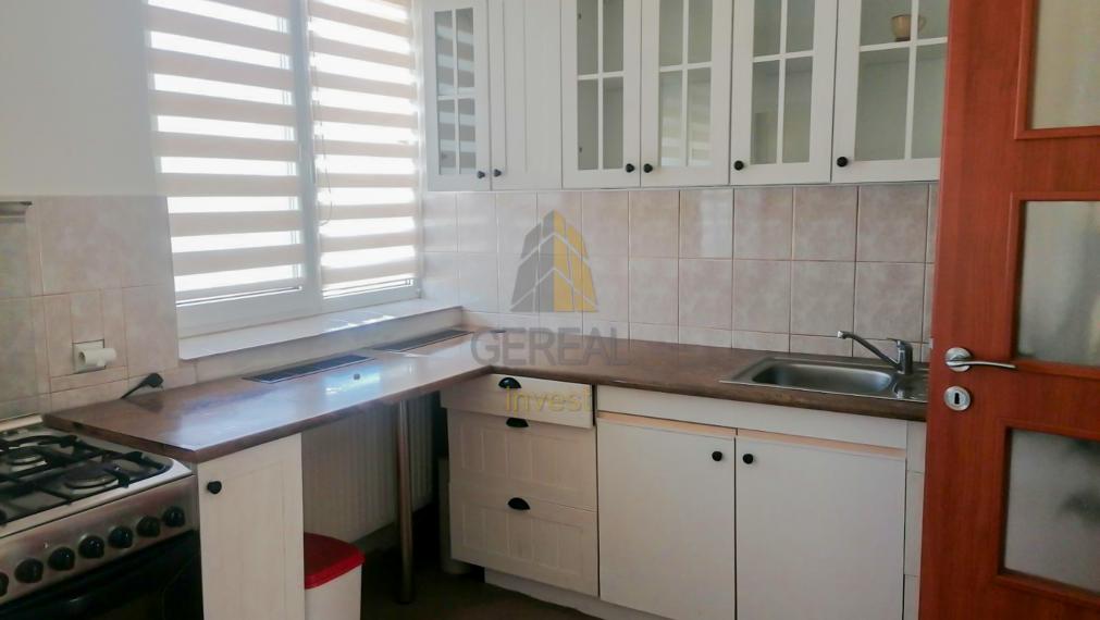 EXKLUZÍVNE: Priestranný 3-izbový byt v srdci Michaloviec na prenájom