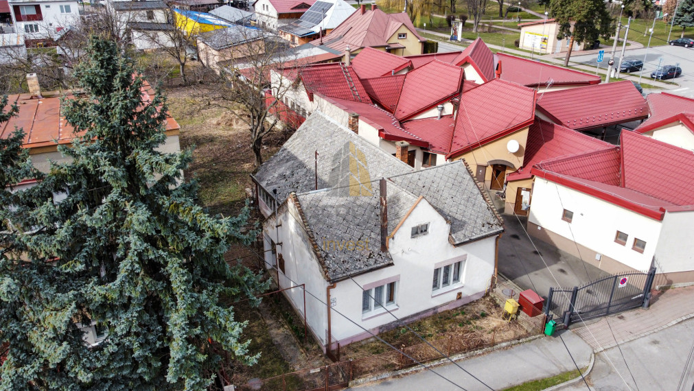 EXKLUZÍVNE | Rodinný dom s veľkým potenciálom v centre mesta Sobrance | RK Bývajte s Nami