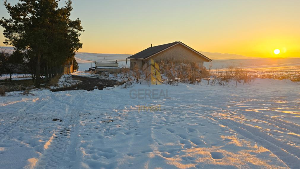 Predaj | Panoramatický pozemok v Žakovciach | Ideálne miesto pre diskrétne sídlo | Bývajte s Nami