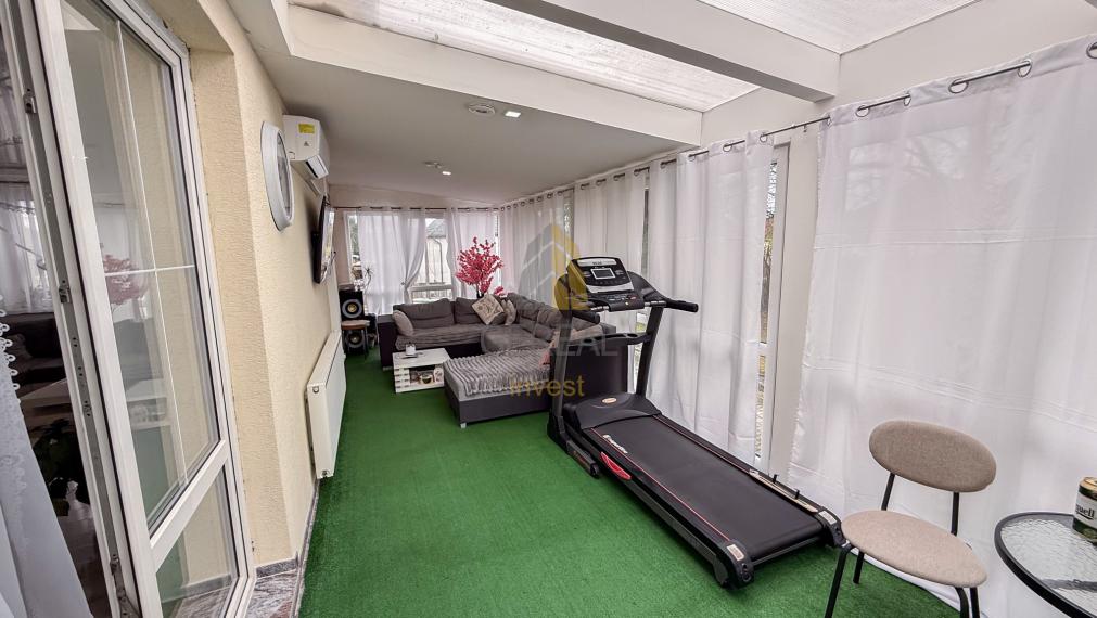 Kompletne zrekonštruovaný rodinný dom s podnikateľským objektom v obci Hraň | BÝVAJTE s nami