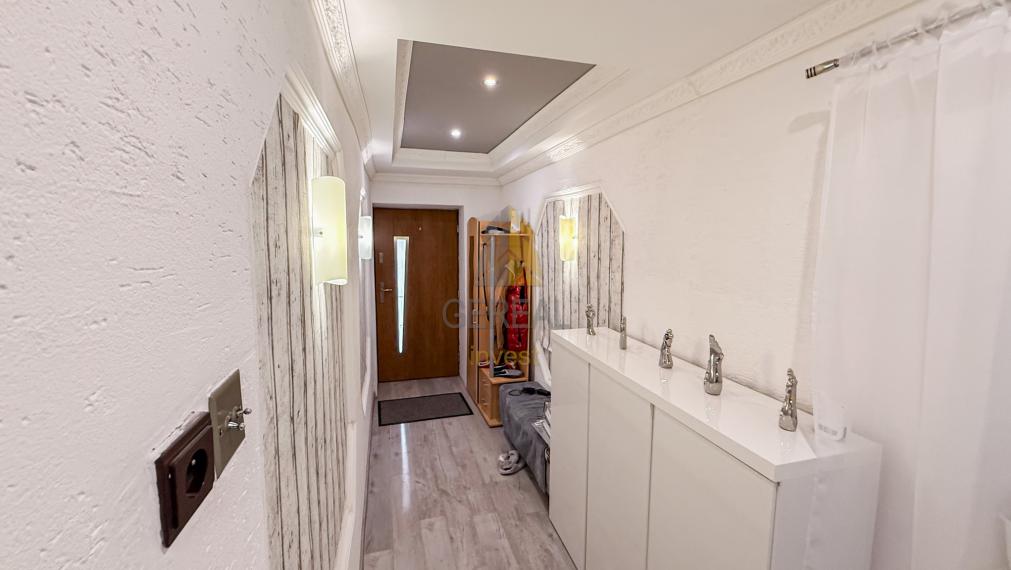 Kompletne zrekonštruovaný rodinný dom s podnikateľským objektom v obci Hraň | BÝVAJTE s nami