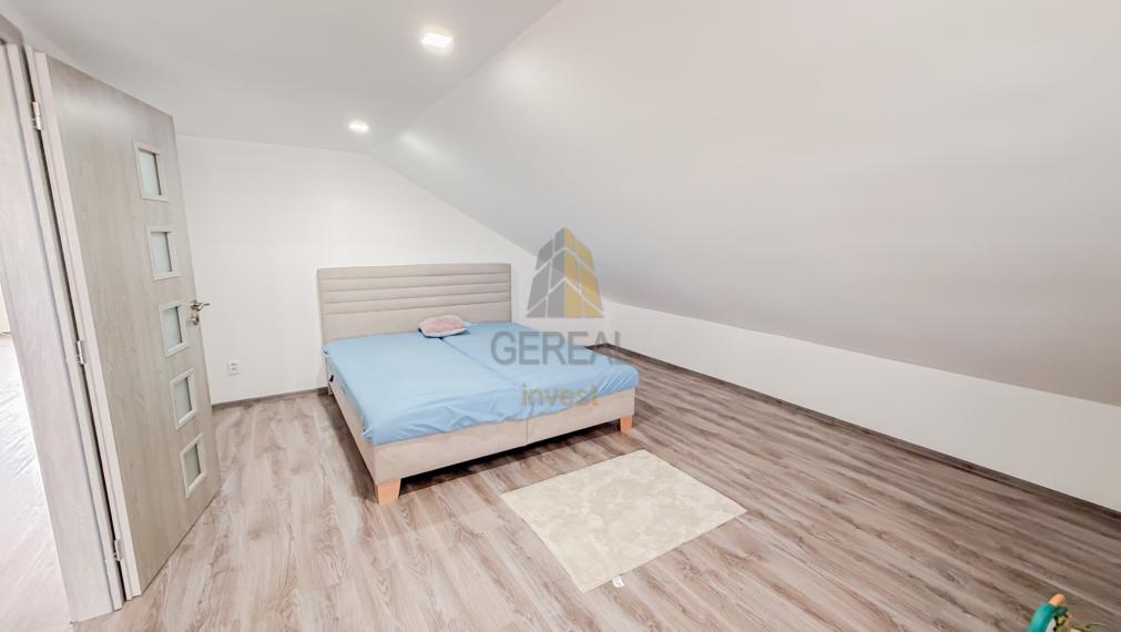 Kompletne zrekonštruovaný rodinný dom s podnikateľským objektom v obci Hraň | BÝVAJTE s nami