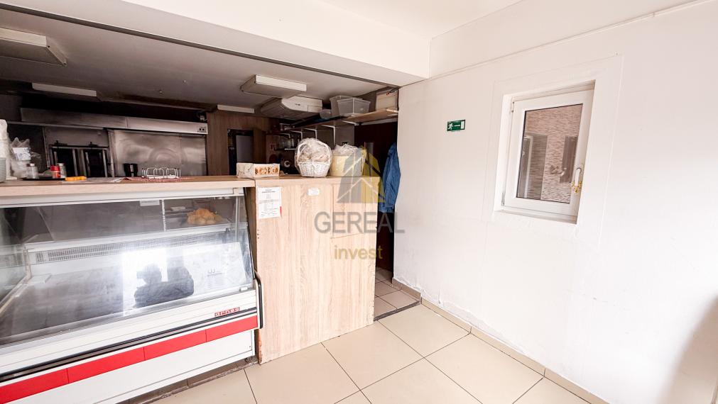 Kompletne zrekonštruovaný rodinný dom s podnikateľským objektom v obci Hraň | BÝVAJTE s nami