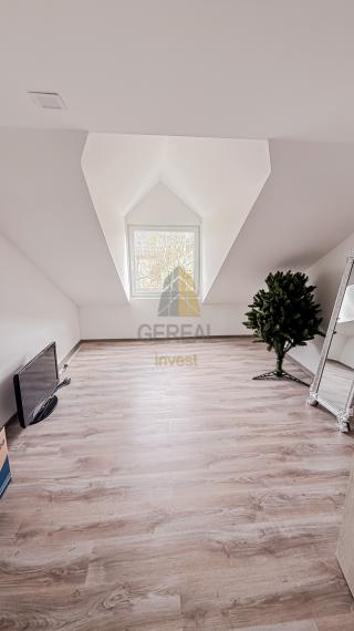 Kompletne zrekonštruovaný rodinný dom s podnikateľským objektom v obci Hraň | BÝVAJTE s nami