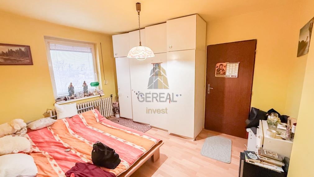 Predaj | Priestranný rodinný dom v obci Hraň | BÝVAJTE s nami