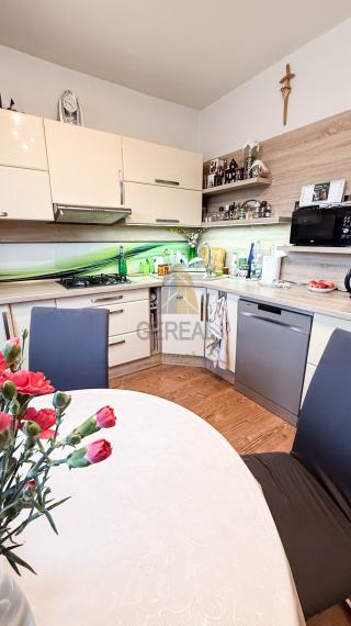 Predaj | Priestranný rodinný dom v obci Hraň | BÝVAJTE s nami