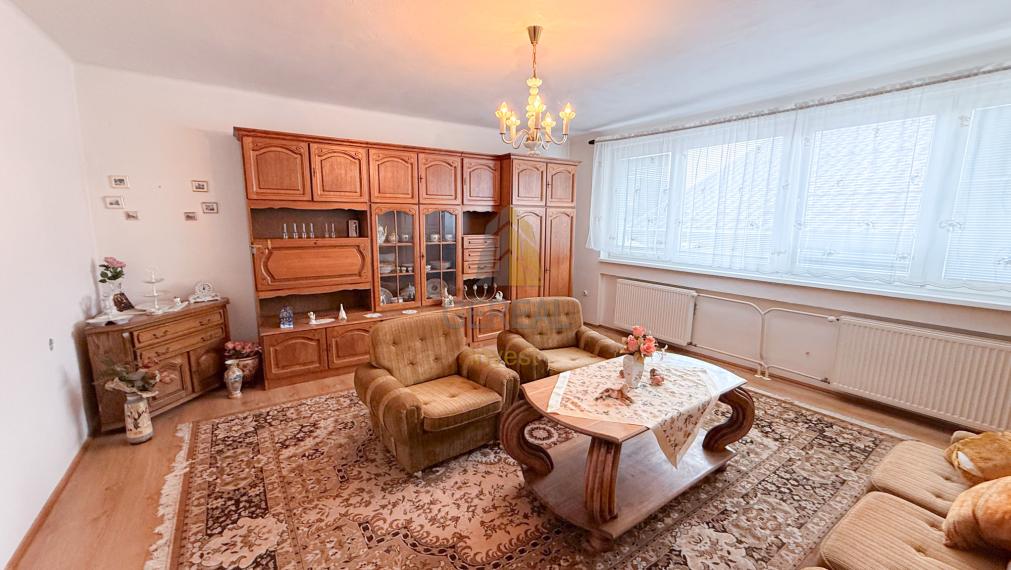 Predaj | Priestranný rodinný dom s terasou a garážou | Nižný Hrabovec | BÝVAJTE s nami