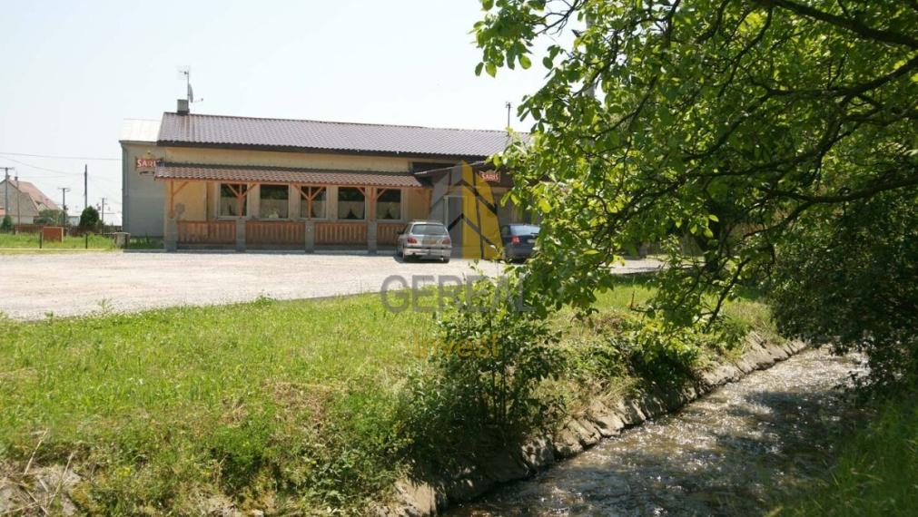 Komerčný objekt s projektom na penzión
