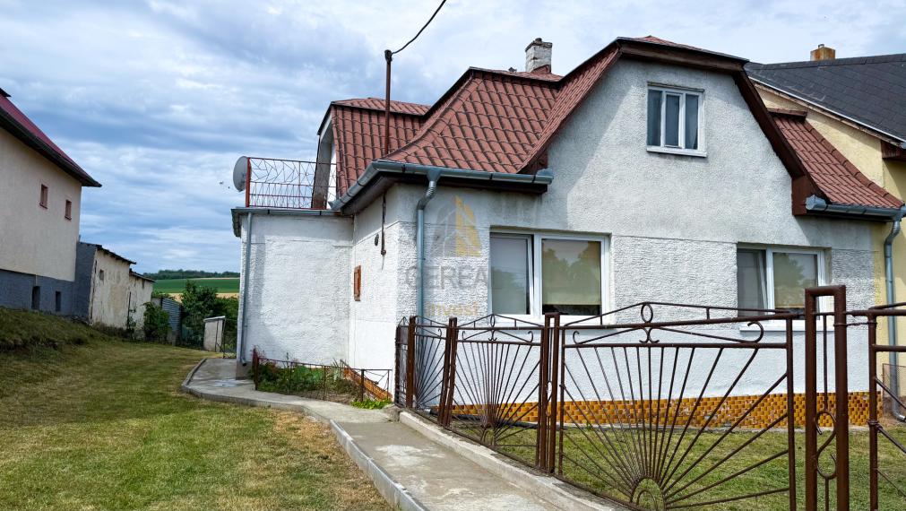 Rodinný dom v obci Hrčeľ