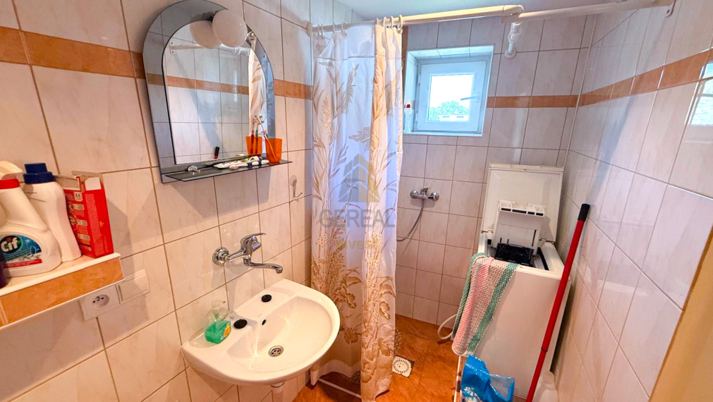 3-izbový rodinný dom s rozsiahlym pozemkom – Skrabské
