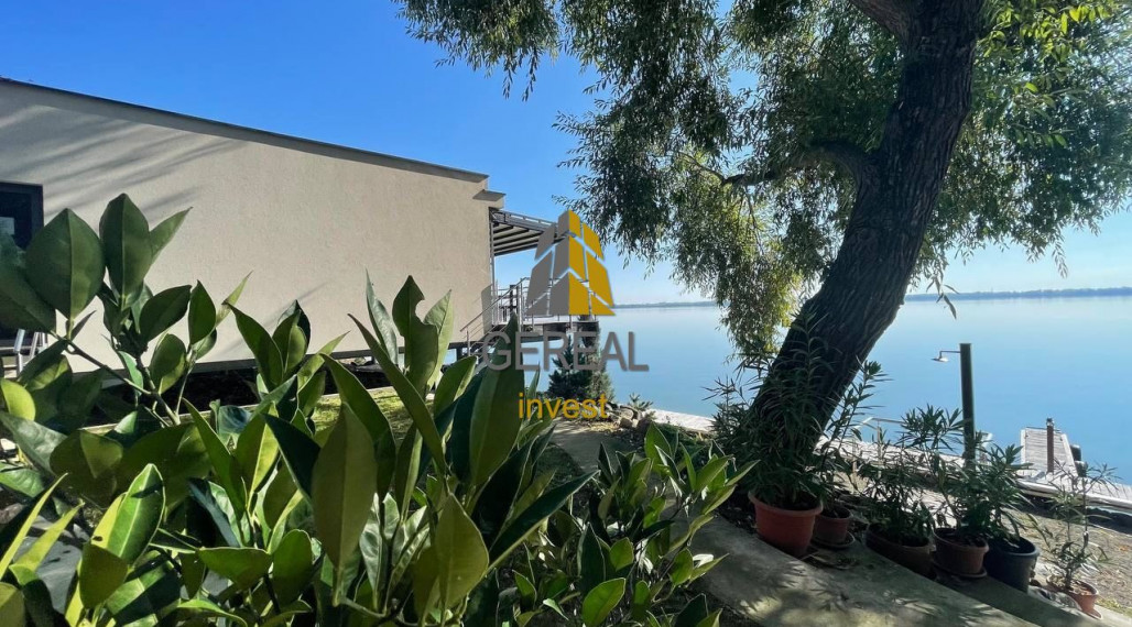 ZEMPLÍNSKA ŠÍRAVA - bungalov pri vodnej ploche na predaj PREDANÉ