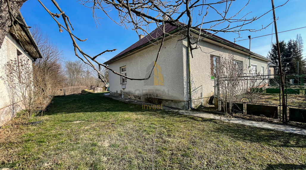 Na predaj | RODINNÝ DOM S VEĽKÝM POTENCIÁLOM V POKOJNEJ OBCI | BUNKOVCE | Realitná kancelária Bývajte s Nami!