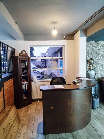 Prenájom kancelárskych a obchodných priestorov v Michalovciach | Realitná kancleária Bývajte s Nami