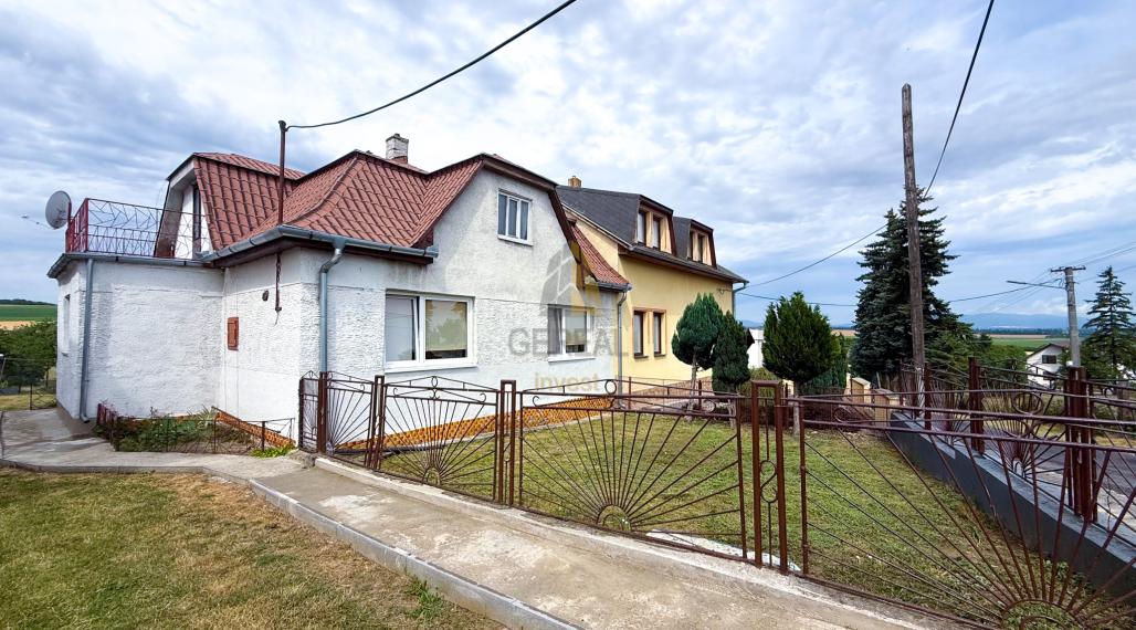Rodinný dom v obci Hrčeľ